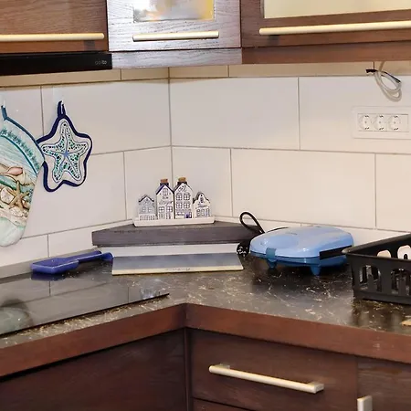 Дом отдыха Loti House *